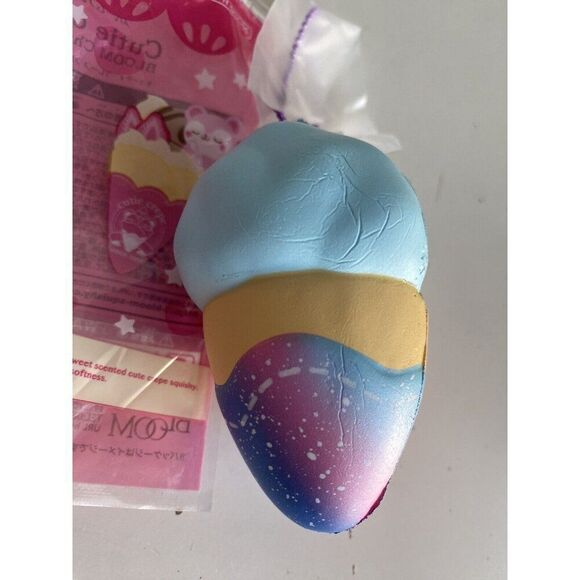 iBloom Squishy Cutie Crepe Galaxy Scented Soft Mini - Picture 5 of 9